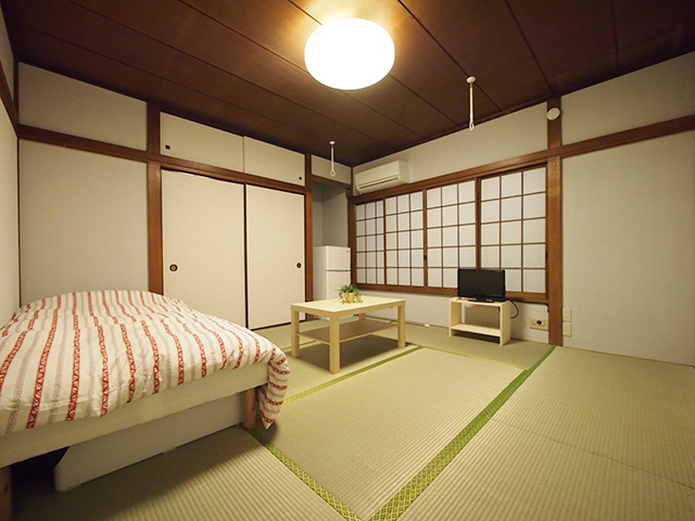笹塚スマイルシェアハウス102号室