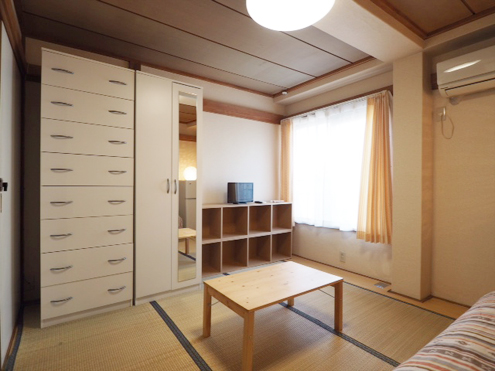 横浜スマイルシェアハウス302号室（女性専用・体験入居可）